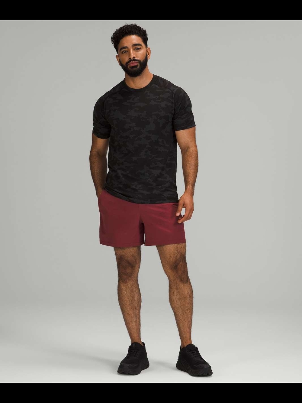 Lululemon Mulled Wine Pace Breaker 5" Short